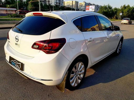 Легкая полировка всего кузова с дальнейшем нанесением керамики — Opel Astra