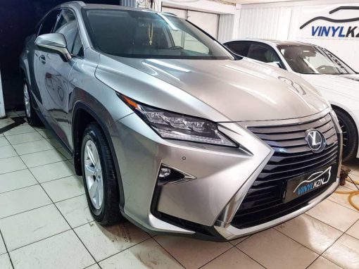 Lexus RX — бронирование лобового стекла пленкой ClearPlex