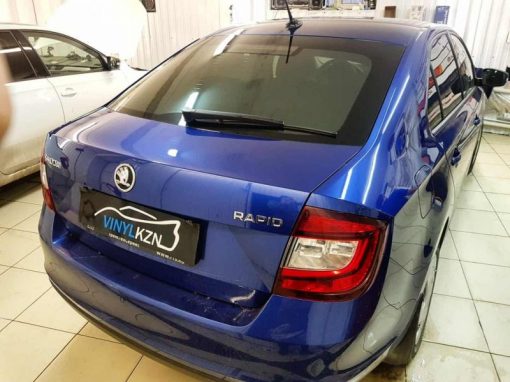 Skoda Rapid — затонировали заднюю часть пленкой SunTek Infinity