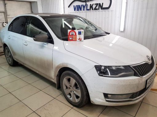 Skoda Rapid — установили охранный комплекс с автозапуском StarLine A93
