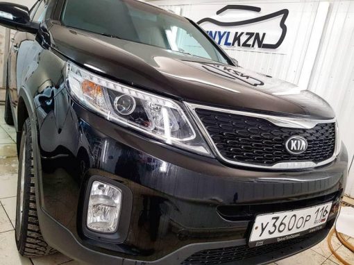 Kia Sorento — бронирование полиуретановой пленкой HEXIS и тонировка стекол ULTRAVISION 95%