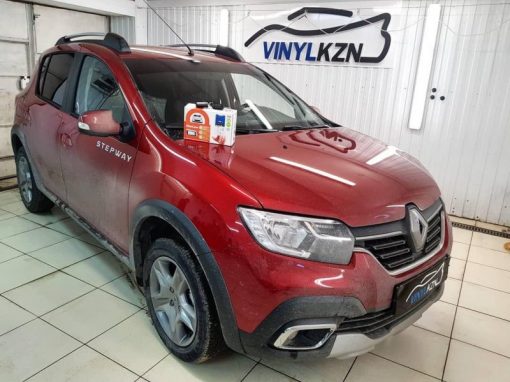 Renault Sandero — установили охранный охранный комплекс Starline A93, затонировали заднюю часть пленкой ULTRAVISION SUPREME THERMO