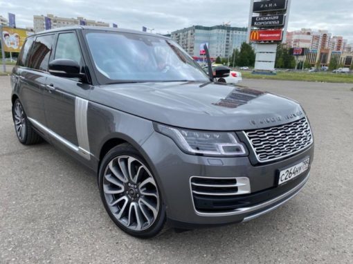 Range Rover Vogue Autobiography — комплексная оклейка антигравийной пленкой премиум класса Llumar PPF Gloss, полировка кузова, покрытие керамическим составом кузова и салона