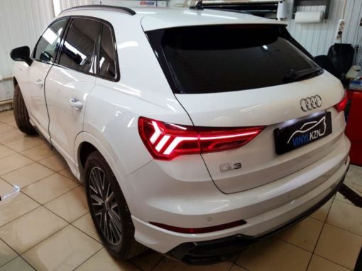 Audi Q3 — затонировали заднюю часть пленкой Carbon HP с затемнением в 95%