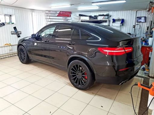 Mercedes GLC — полировка, нанесение керамики, чернение пластика и резины