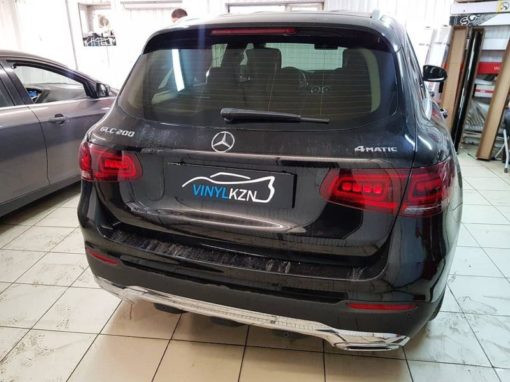 Mercedes GLC — затонировали заднее стекло пленкой Llumar ATR 65%, все боковые 50% так же Llumar ATR