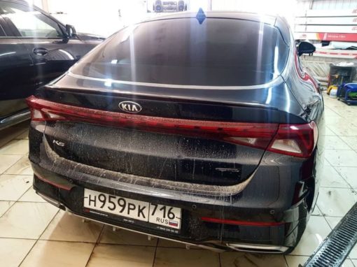 Kia K5 — бронирование капота автомобиля, тонировка пленкой ULTRAVISION 95%