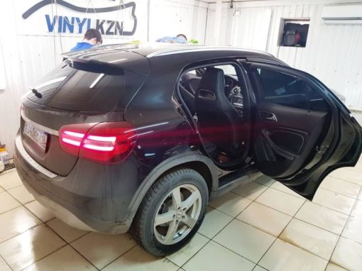 Mercedes GLA — тонировка стекол пленкой UltraVision
