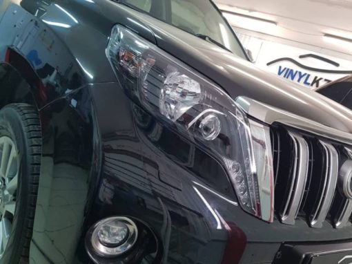 Toyota Land Cruiser Prado — отполировали кузов, забронировали переднюю часть и зоны риска полиуретановой пленкой, керамика