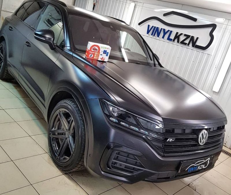 VW Touareg — установили автосигнализацию Starline S96 BT GSM, скрытая проводка видеорегистратора, бронирование фар, лобового