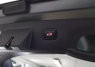 Установили электропривод багажника с сенсором открывание багажника ногой — Hyundai Tucson