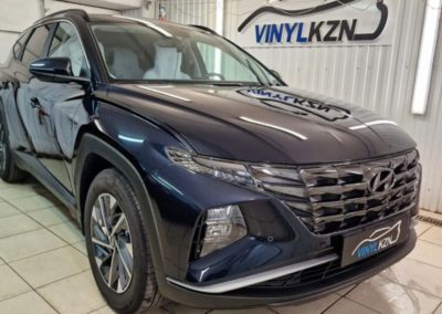 Hyundai Tucson — забронировали полиуретановой плёнкой капот, фар