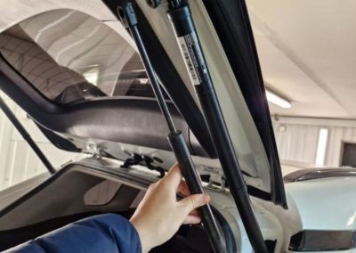 Toyota Rav 4 — установили электропривод крышки багажника