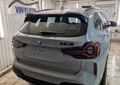 BMW X3 — затонировали все стекла плёнкой Ultra Vision Supreme 30% затемнения.