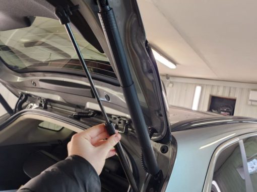 Haval Jolion — установили электропривод крышки багажника и омыватель камеры заднего вида