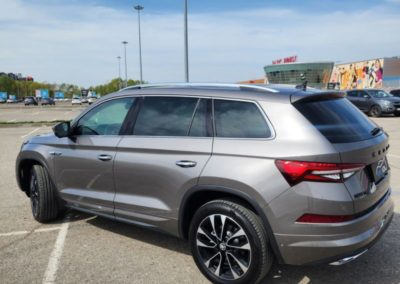 Skoda Kodiaq — забронировали полиуретановой плёнкой, затонировали стекла, оклейка хрома