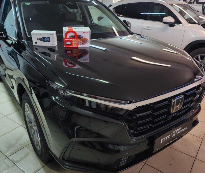 Honda CR-V — забронировали полиуретановой плёнкой капот, крылья, фары, часть крыши, установка StarLine E96 GSM GPS