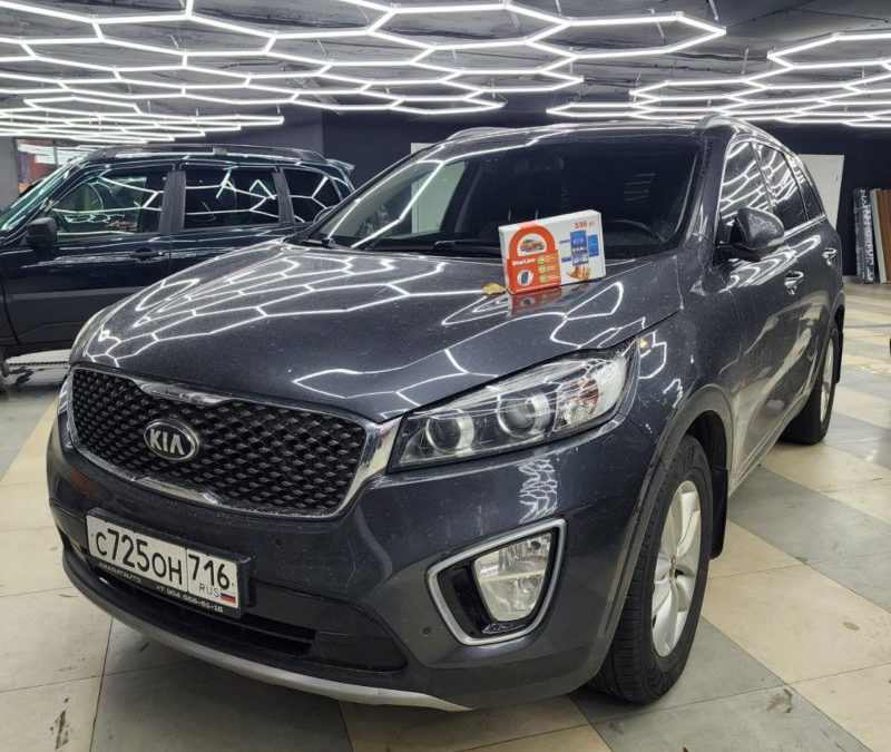 Kia Sorento — установили охранный комплекс с автозапуском и управлением с телефона StarLine S96 GSM V2