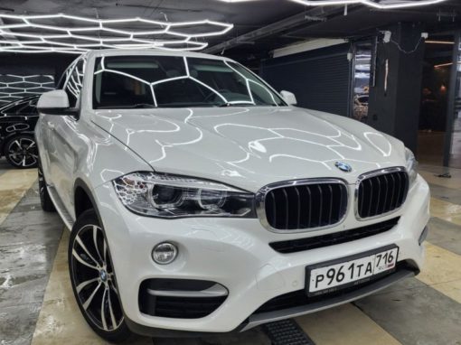BMW X6 — бронирование капота и части крыши, тонировка стекол и антихром