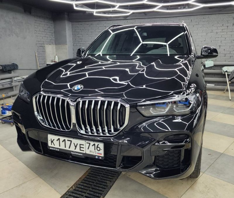 BMW X5 G05 — комплексное бронирование кузова пленкой