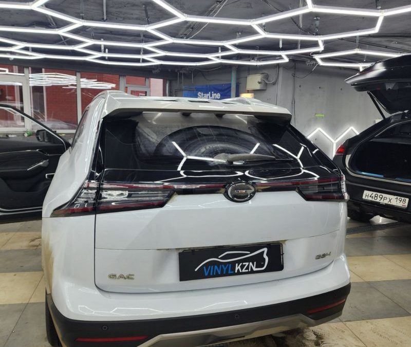 Gac Gs 4 — установили электропривод крышки багажника