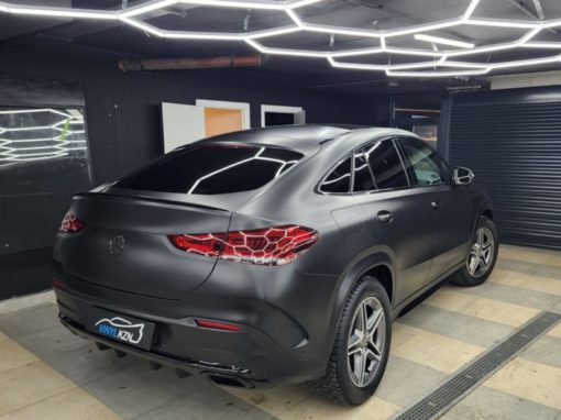 Mercedes GLE Coupe — чистка кузова автомобиля от цемента, химчистка салона