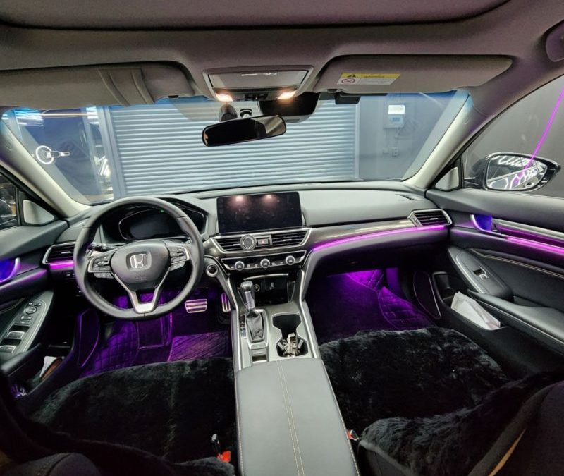 Honda Accord — установили контурную подсветку салона, антихром, тонировка стекол