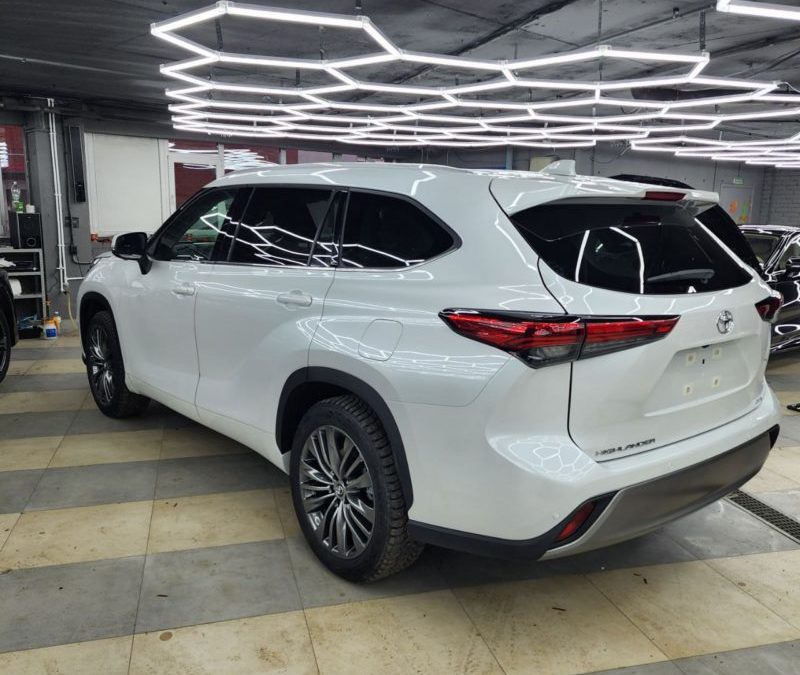 Toyota Highlander — сделали комплексное бронирование кузова