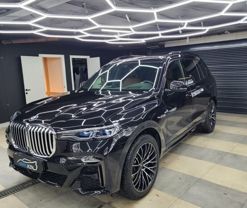 BMW X7 — бронирование кузова и лобового стекла, антихром