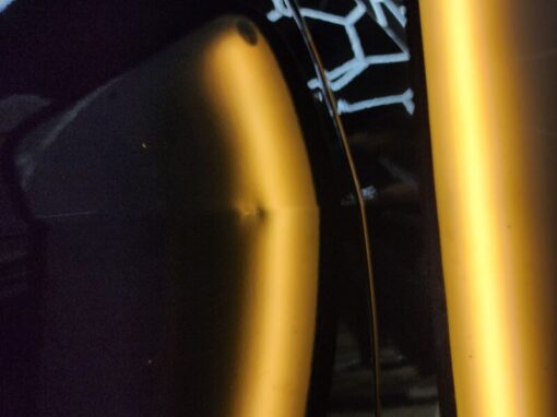 Toyota Rav 4 — ремонт небольшой вмятины без покраски на передней пассажирской двери