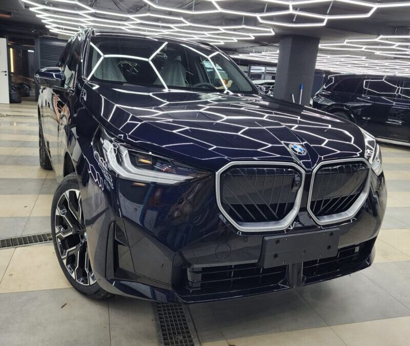 BMW X3 — бронирование полиуретановой пленкой, тонировка стекол, установка регистратора