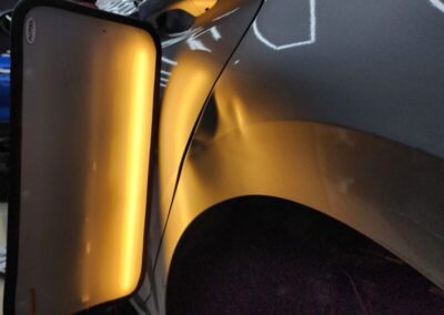 Произвели ремонт вмятины Volkswagen Jetta без покраски на заднем левом крыле