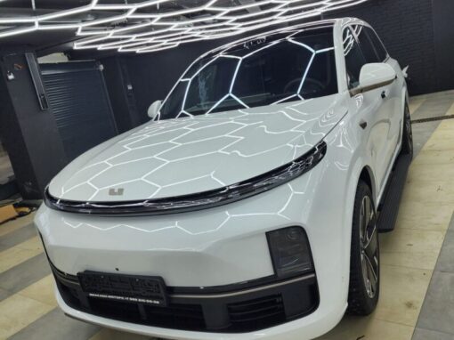 Lixiang L9 — бронирование кузова прозрачной полиуретановой пленкой, бронирование панорамы и лобового стекла