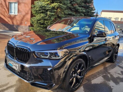 BMW X5 — полировка автомобиля и покрытие кузова керамикой