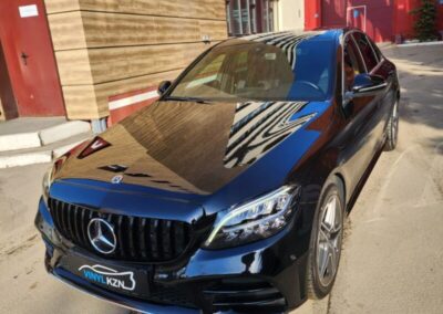 Mercedes C‑Class — полировка кузова и покрытие керамикой, химчистка салона авто
