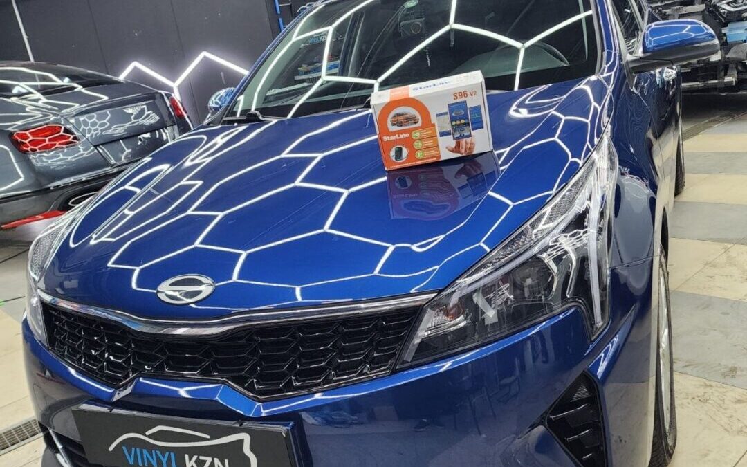 Установка StarLine S96 GSM Eco на автомобиль Kia Rio и бронирование лобового стекла