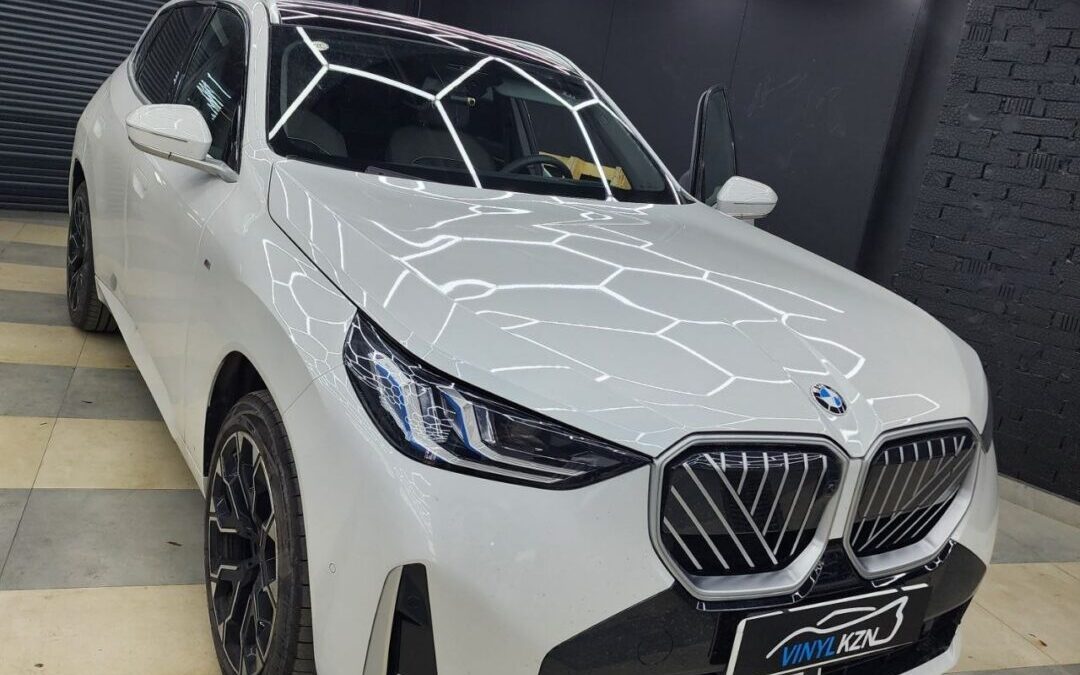 Русификация автомобиля BMW X3 G48 и бронирование мониторов