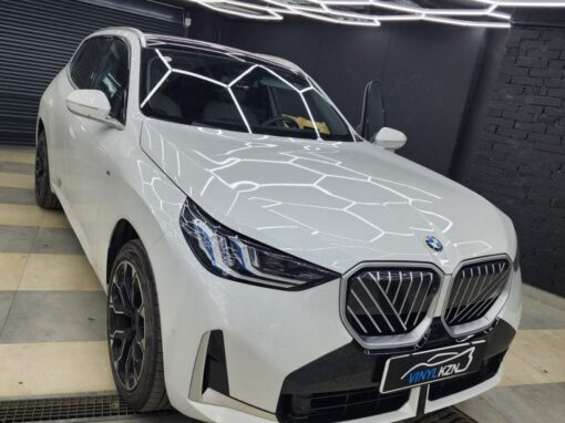 Русификация автомобиля BMW X3 G48 и бронирование мониторов