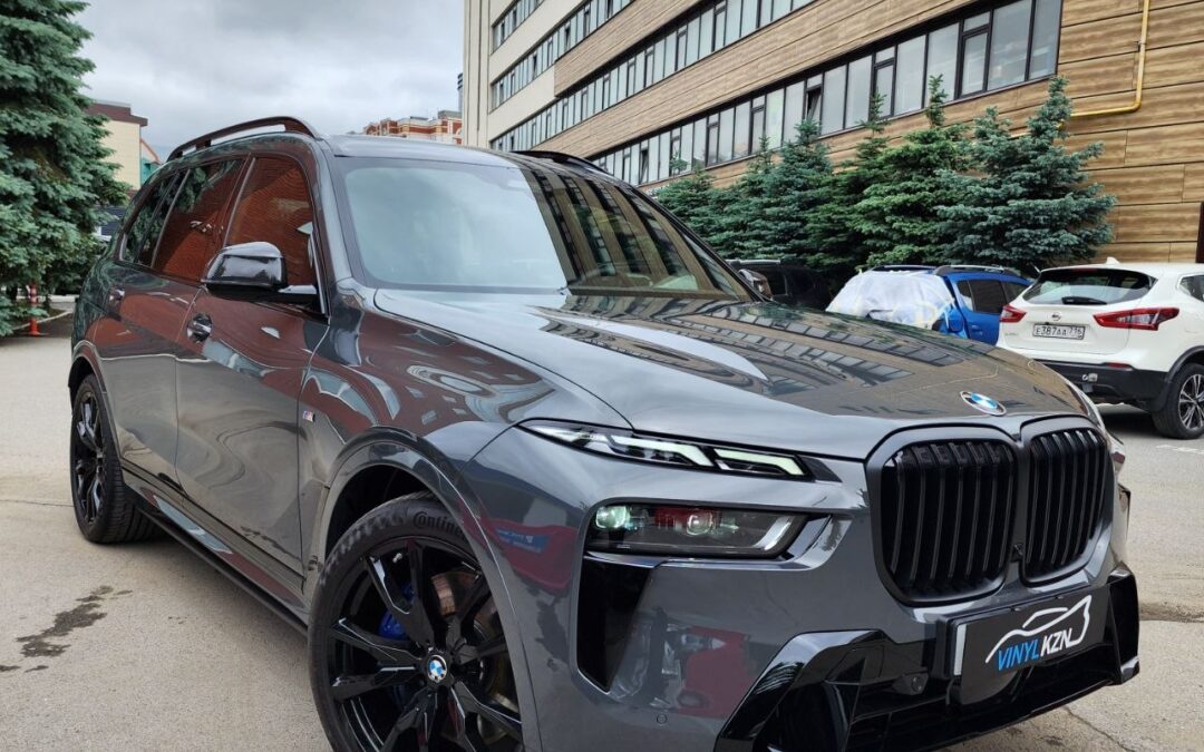 BMW X7 — бронирование кузова и лобового стекла, шумоизоляция салона, установка порогов