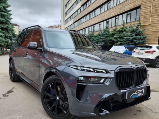 BMW X7 — бронирование кузова и лобового стекла, шумоизоляция салона, установка порогов