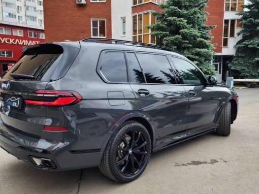 BMW X7 G07 — сделали шумоизоляцию четырёх дверей