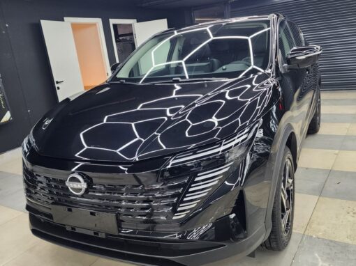 Nissan Qashqai — полировка и бронирование кузова, установка защитной сетки