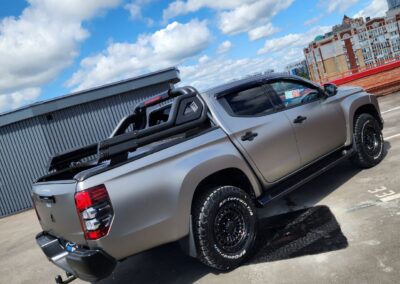 Mitsubishi L200 — антикор, оклейка, антихром, шумоизоляция и установка StarLine S96