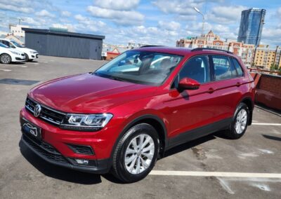 Volkswagen Tiguan — оклеили кузов полиуретановой пленкой