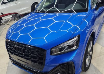 Audi Q2L —  полировка и бронирование кузова, антихром