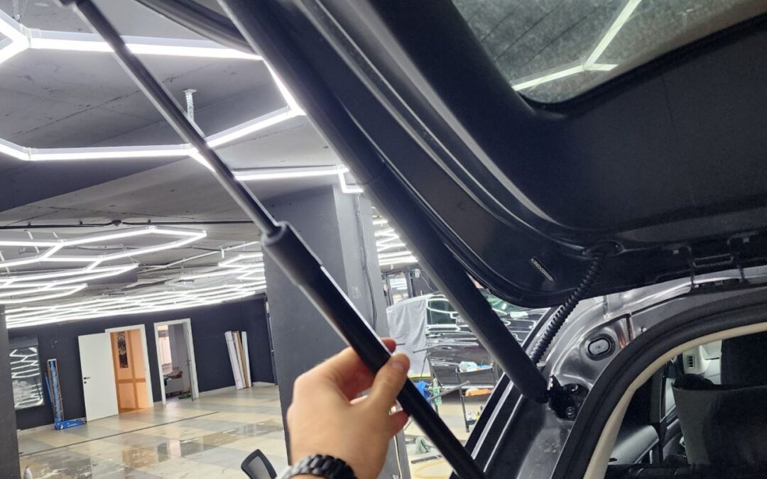 Mazda CX5 — установили электропривод крышки багажника
