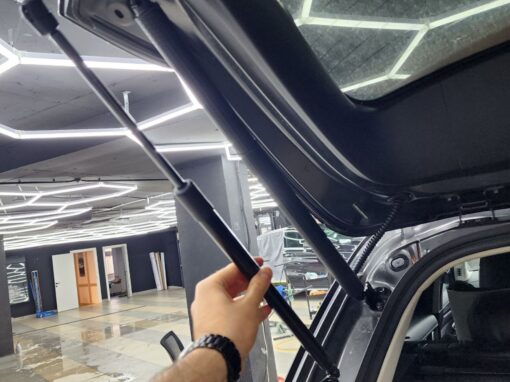 Mazda CX5 — установили электропривод крышки багажника