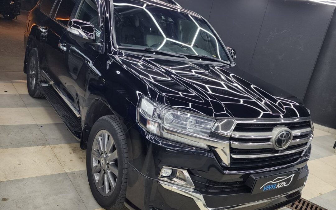 Toyota Land Cruiser 200 — бронирование кузова авто пленкой