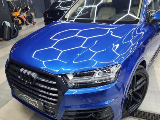 Audi Q7 — ремонт вмятин, царапин и сколов, полировка и керамика