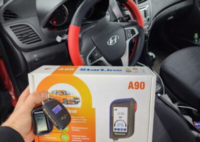 Hyundai Solaris — установили охранный комплекс с автозапуском StarLine A90 eco